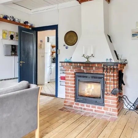 Holiday Vivika - 700m From The Sea In Western Jutland By Interhome *
