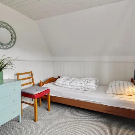 Holiday Vivika - 700m From The Sea In Western Jutland By Interhome